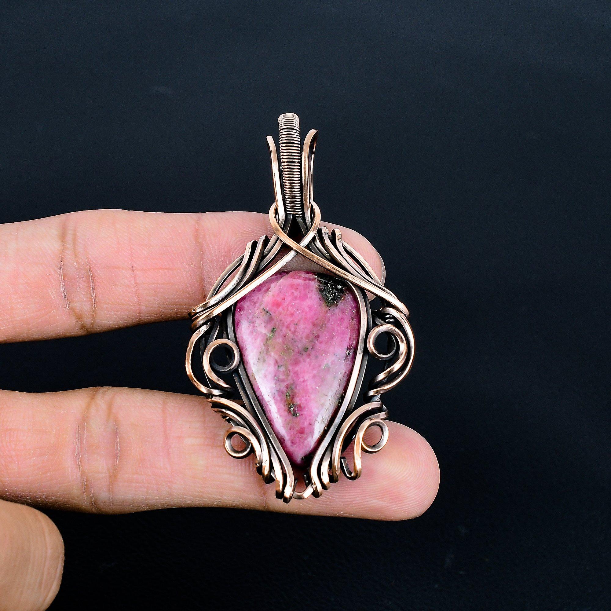 

Украшения из родонита, кулон, обернутый медной проволокой 999 пробы, украшения из драгоценных камней ручной работы, подарки для жены, совершенно новый кулон 2.54 Inches розовый