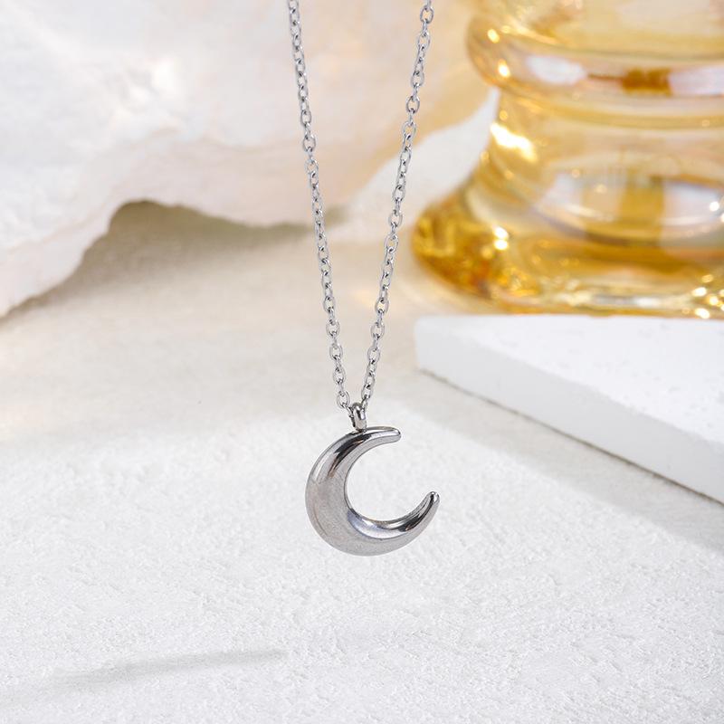 Crescent Moon Pendant Necklace Polished Finish Stainless Steel Non-fading Elegant Mother's Day Gift for Female
