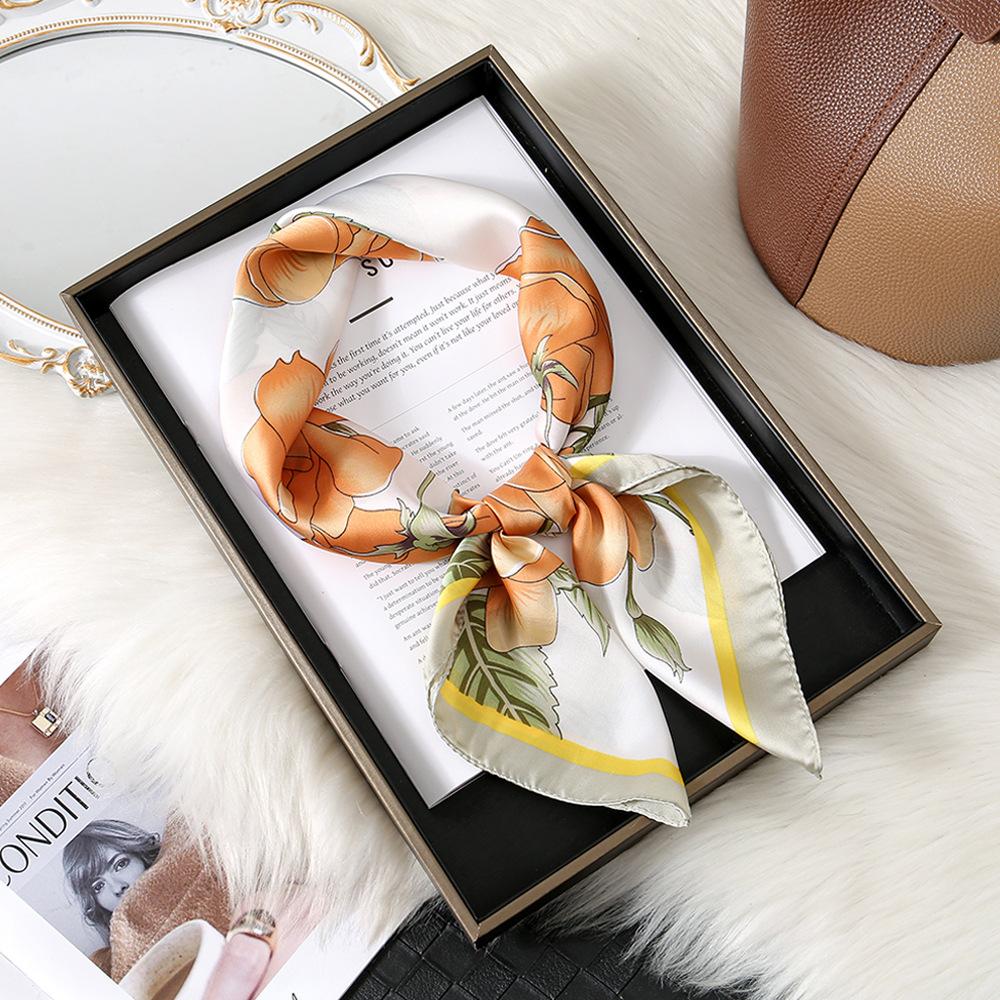 Camellia Flower Simple Silk Scarf Female Shanghai Story Thin Mom High-End Small Square Scarf Scarf
