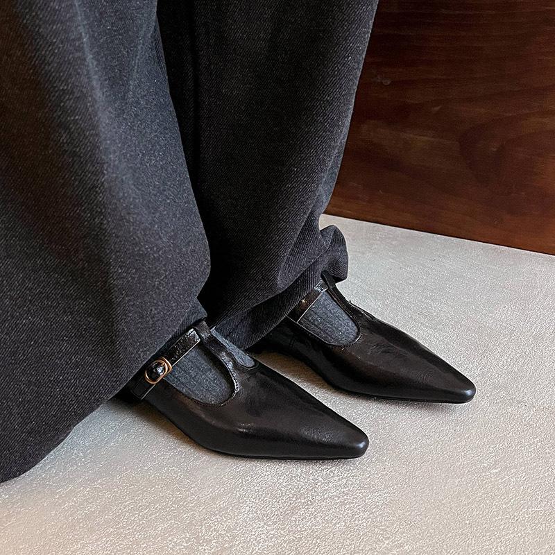 

Four Seasons Soft Sole Leather Shoes New Women s Fashion Single Shoes Pointed Head Low Heel Non-slip Cow Sole Comfortable Leather Single Shoes Women 40 чёрный