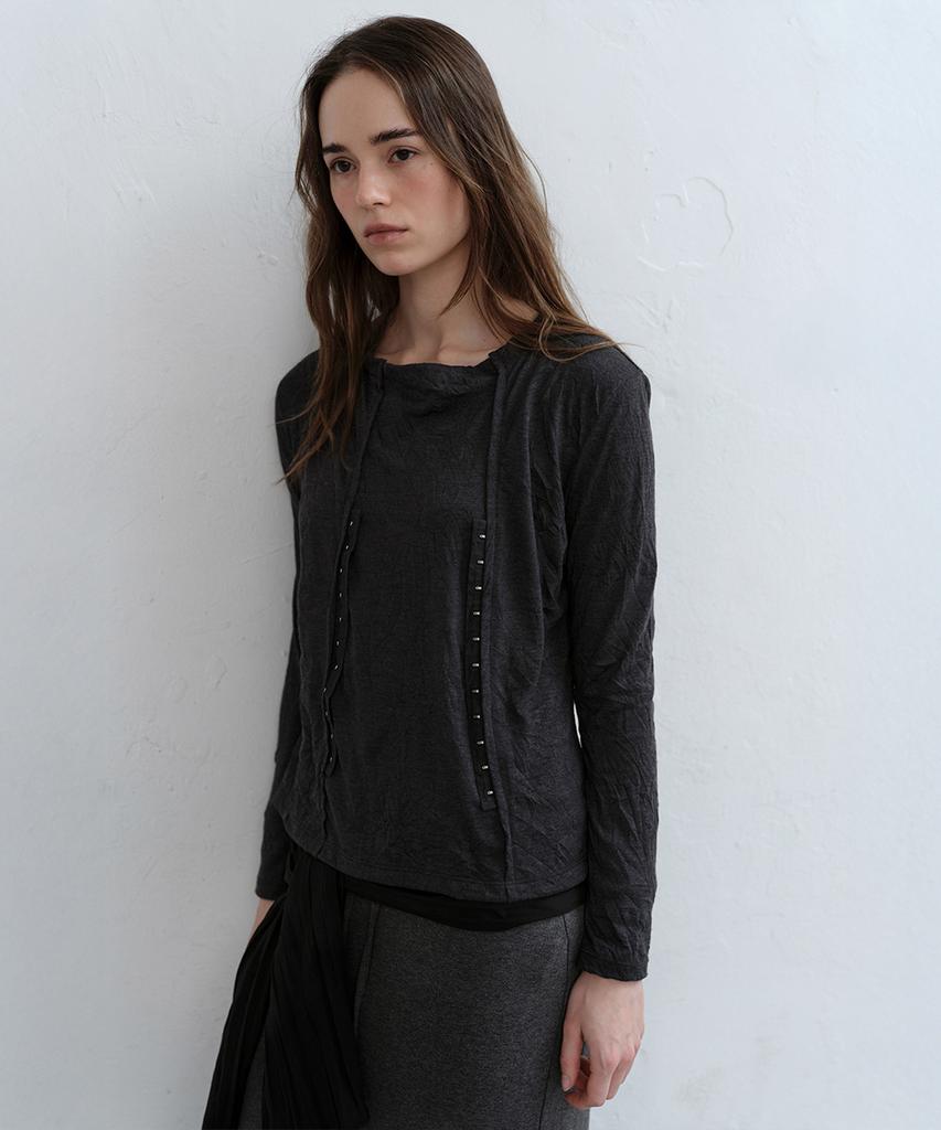 Loutaideu Crease Snap Top [Charcoal]