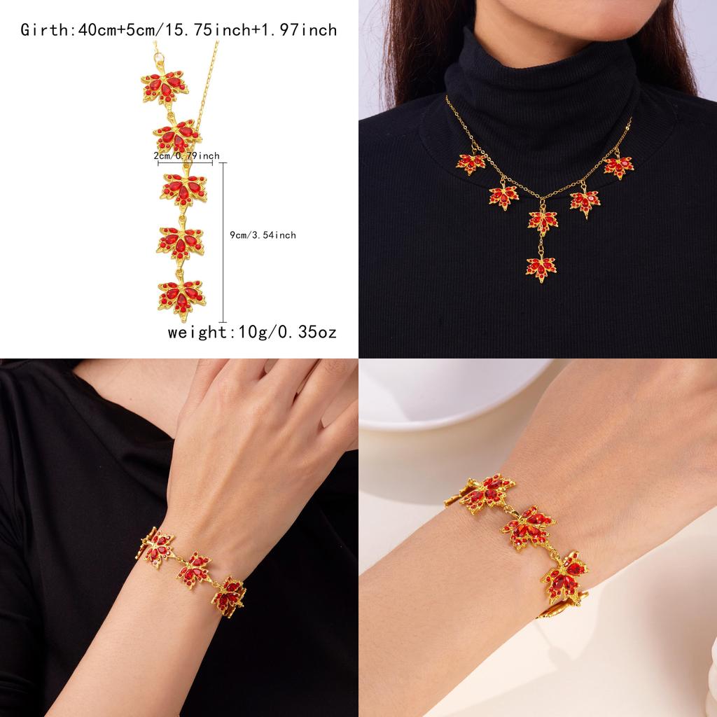 Herbst Ahornblatt Anhänger Halskette mit Legierungsblattform und galvanisierter Oberfläche für stilvolles Tragen