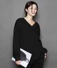 STUDIO 235 Boyfit V-Neck Sweatshirt Black