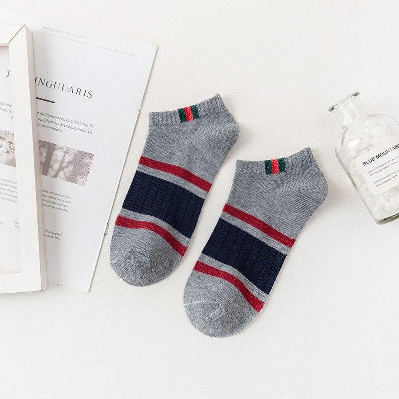 5 Pairs Of Mens Casual Boat Socks Simple Sweat Absorbing Breathable Vertical Bar Parallel Bars Ovement Tube Socks