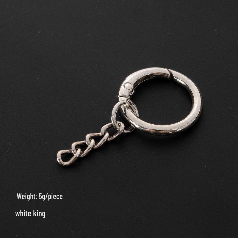 

Кулон-брелок в стиле легкой роскоши с пружинным кольцом и металлической цепочкой из четырех звеньев