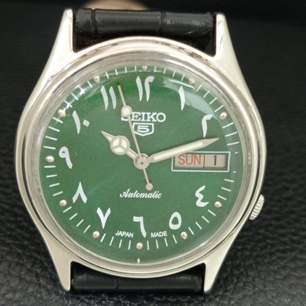 VINTAGE SEIKO 5 AUTOMATIC 7009A JAPAN MENS GREEN COLOR DIAL WATCH A708766-1