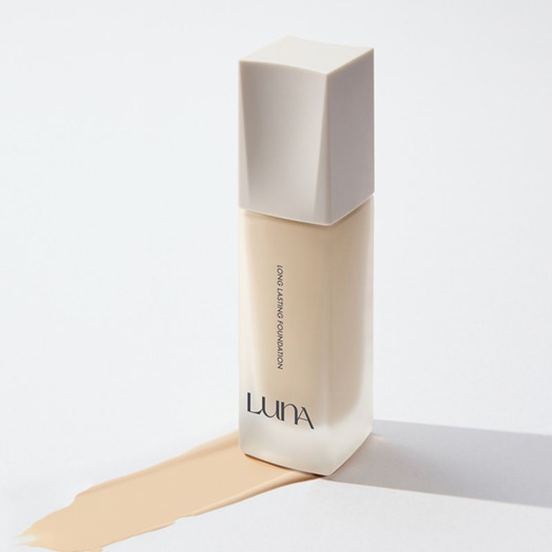 LUNA Long-Lasting Foundation