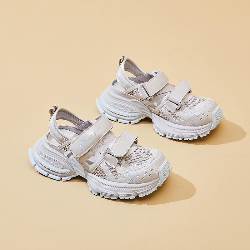 Nové dámské tenisky, módní sportovní jednobarevné boty se silnou podrážkou