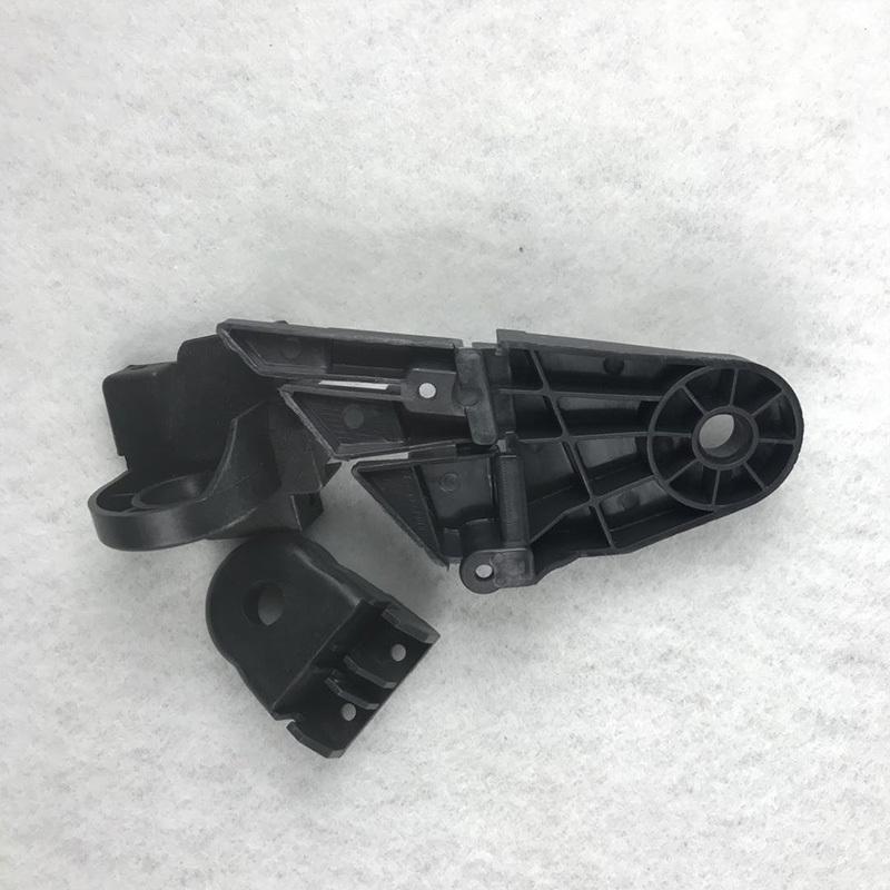 For Mercedes-Benz C CLASS W205 Headlight RS Bracket Repair Kit C180 C300 Headlight Claw A2058200414 A2058200514 Fixing Bracket
