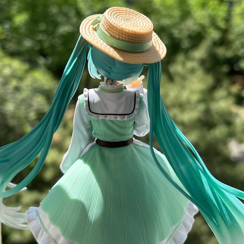 Hatsune Miku Desktop Cute Action Figure 20cm Fashion Country Ver. Anime Figurine Kawaii Girl Model Toy - Adorable Decor