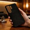 Custodia sottile in Alcantara per Samsung Galaxy S26 Ultra S26+ S25 Plus S24 FE S23 S22Ultra Note 20 Cover Posteriore Protettiva Antiscivolo
