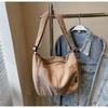 Large Capacity Commuter Bag Japanese Retro Corduroy Dumpling Bag Solid Color Versatile Messenger Bag Girl Shoulder Bag