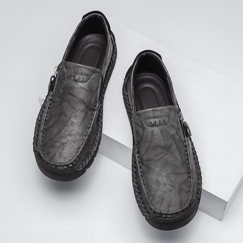 2025 Spring/Summer Men s Casual Leather Driving Moccasins - Large Size, Easy Slip-on 44