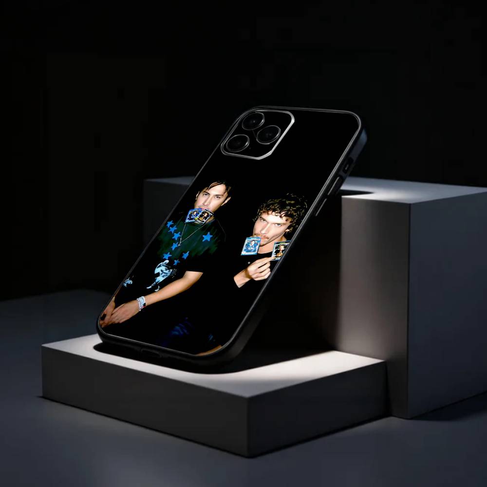 

MM Romance H-Heated R-Rivalry Phone Case Silicone Soft For IPhone 17 16 15 14 13 12 11 X XR Plus Pro Max Plus iPhone14Plus