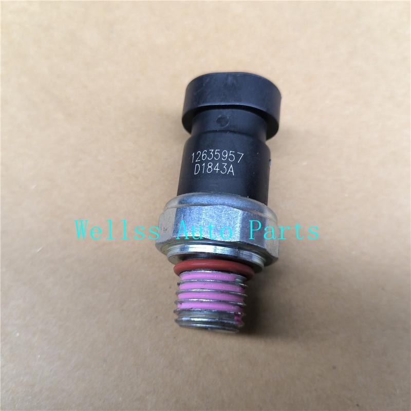 Oil Pressure Sensor  12635957 D1843A 12611588 12576388 12570964 12579946 Switch for Buick Chevrolet GMC Cadillac 1PCS