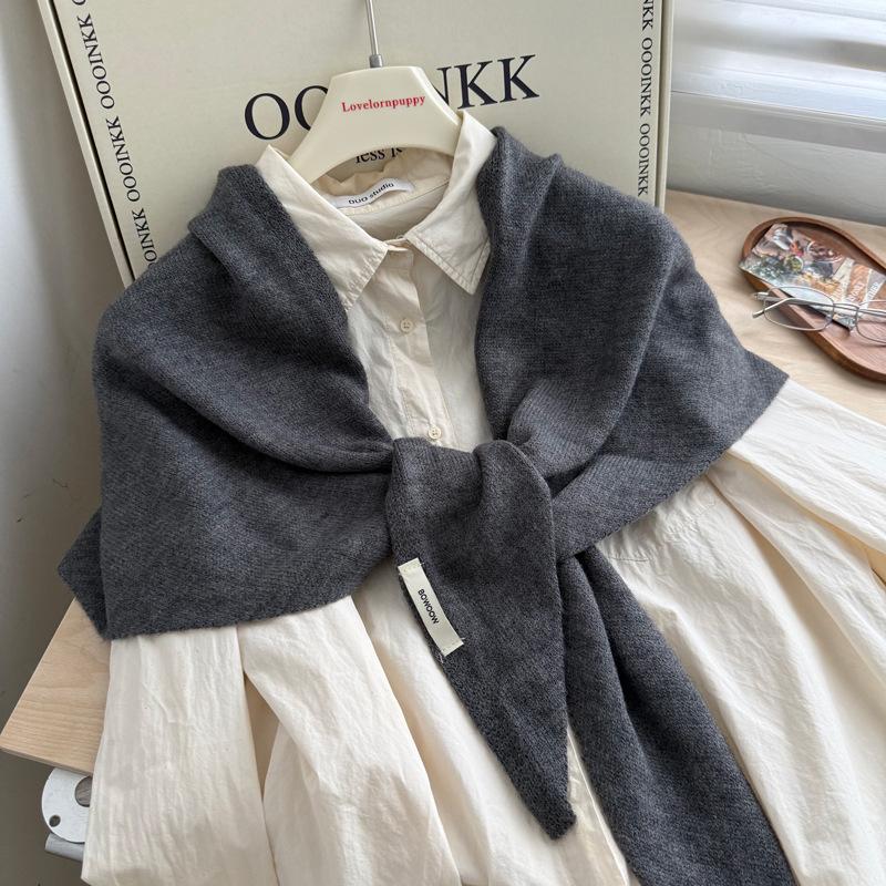 

Big Size Wool Triangular Scarf Women Stripe Shawls Winter Warm Headscarf Neckerchief Kerchief Hijab Pashmina Wraps One Size