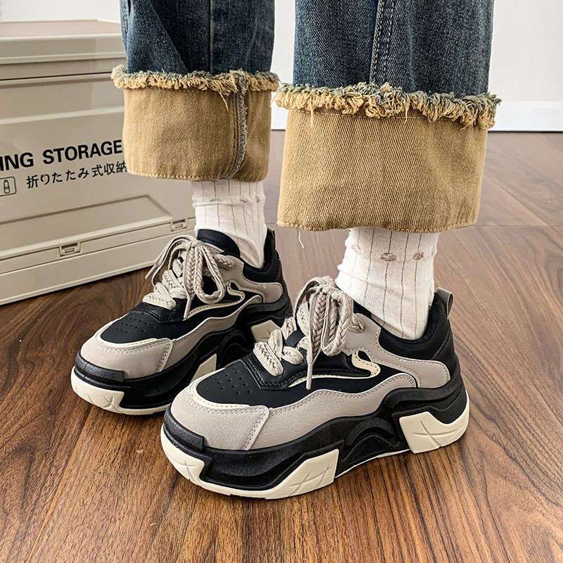 thick-soled black dad shoes women's 2025 new spring and autumn sports and leisure muffin bread shoes versatile height-increasing board shoes
