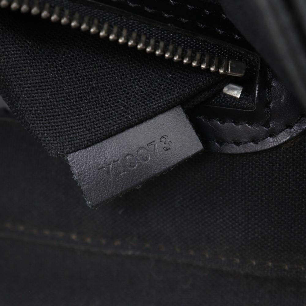 Louis Vuitton Saratov GM Shoulder Bag M30882 Noir Black Taiga Mens Used