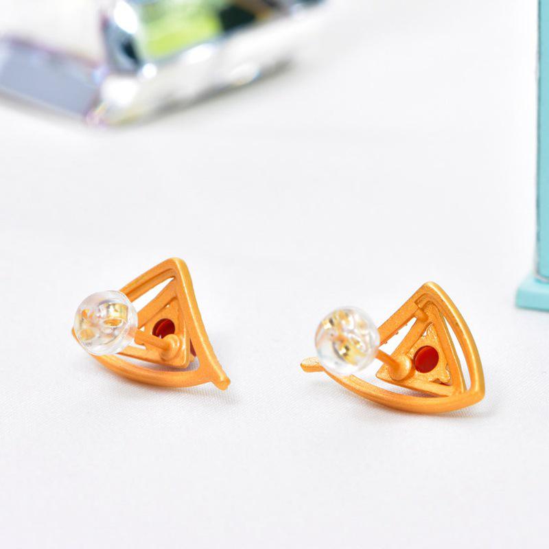 Stylish Geometric Triangle Earrings in Gold-Plated 925 Sterling Silver with Southern Red Agate