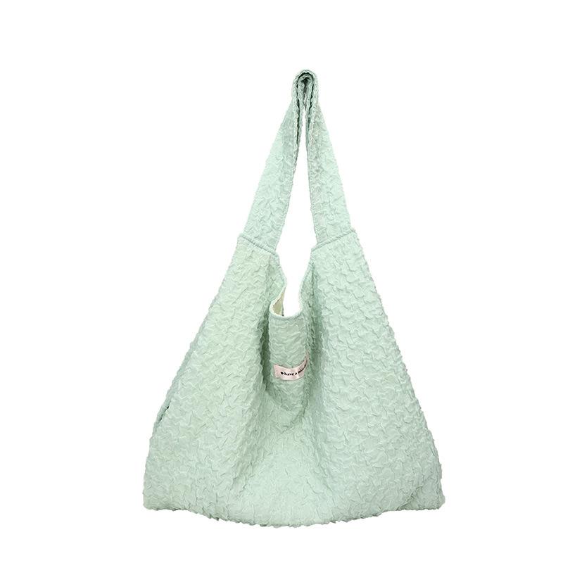 Folded large-capacity shoulder commuter bag Japanese ins simple and versatile fresh tote bag Mori girl messenger bag