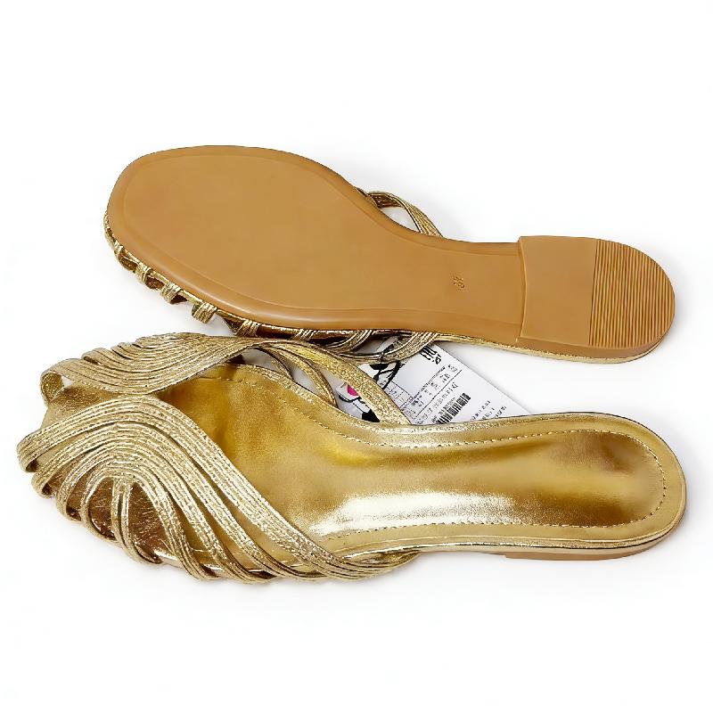 Fashion Gold Narrow Strap Flat Sandals Women Sexy Peep Toe Pointed Toe Slide Sandals Summer Vacation Beach Sandals Zapatos Mujer