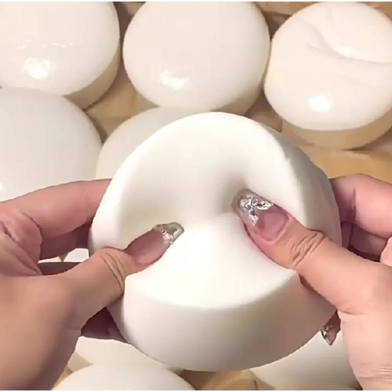 Toys Elegant1pcs Super Wet Soft Cow Lactic Acid Milk Cake Slow Rebound Relieve Stress Squeeze Toy Sqishy Creative DIY Assembly Pinch Music