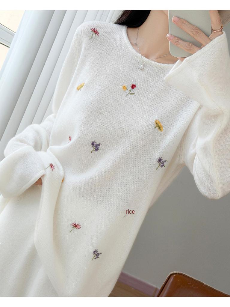 Women's Autumn Winter White Wool Sweater with Colorful Floral Embroidery - Loose Fit, Slimming, Round Neck Knitwear