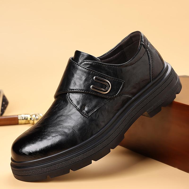 

2025 spring new leather men s leather shoes, youth Korean shoes, British casual shoes 44
