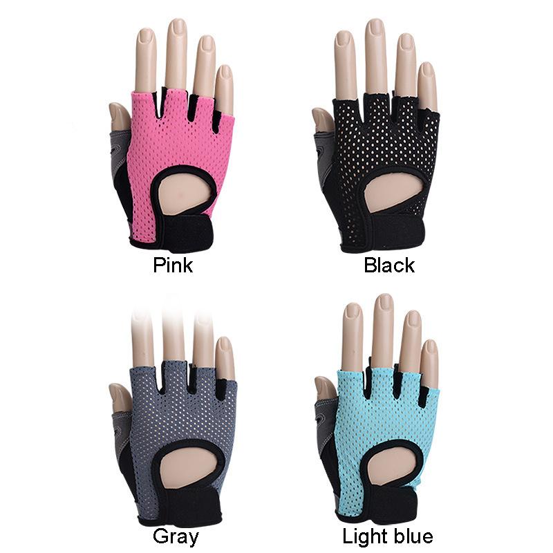 2022 Best Sellers Silicone Antiskid Men Woman  Half Finger Fitness Workout Gloves for Weightlifting  Bodybuilding Pull Ups