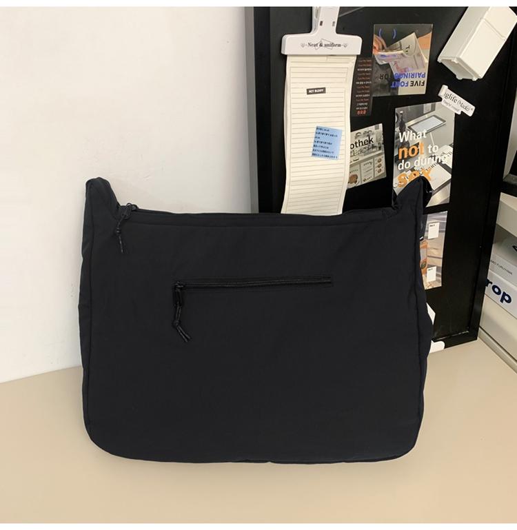Men's Crossbody Bag Hollow Messenger Bag Women's Large Capacity Shoulder Bag