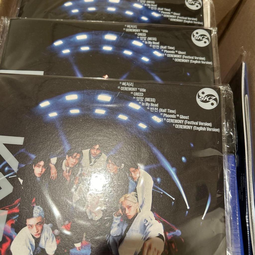 [USED] Straykids KARMA Album 23 volumes