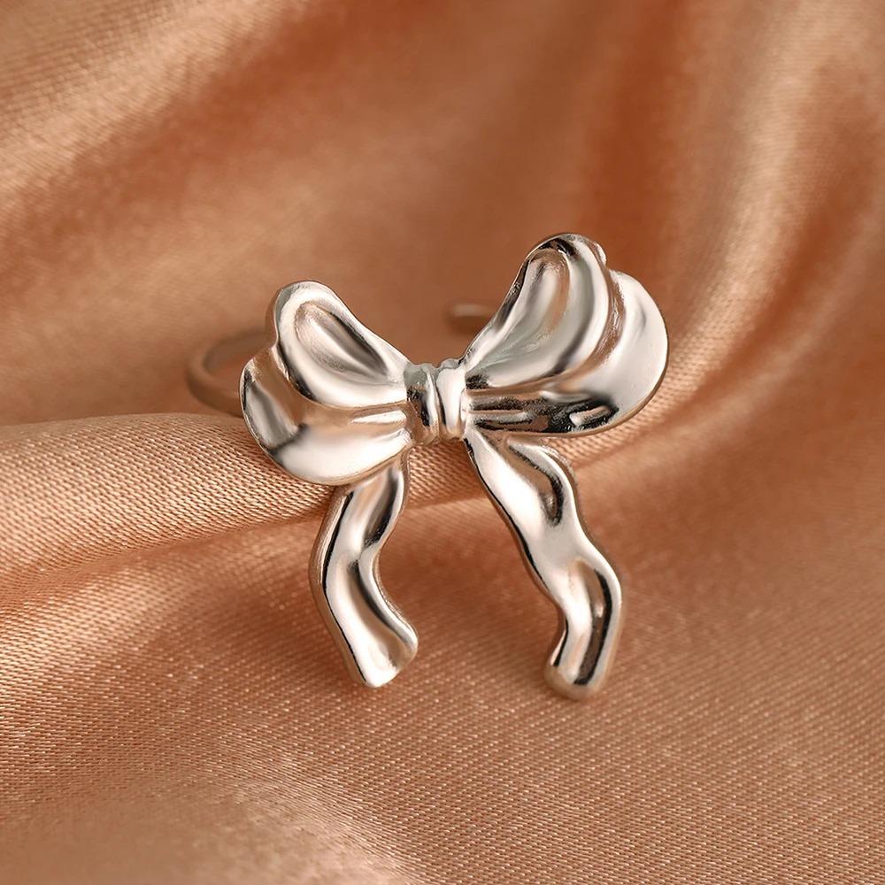 Geometric Stainless Steel Ring Teardrop Glossy Shape Minimalist Fashion Ring for Women  Everyday Commuter with Daily Wear