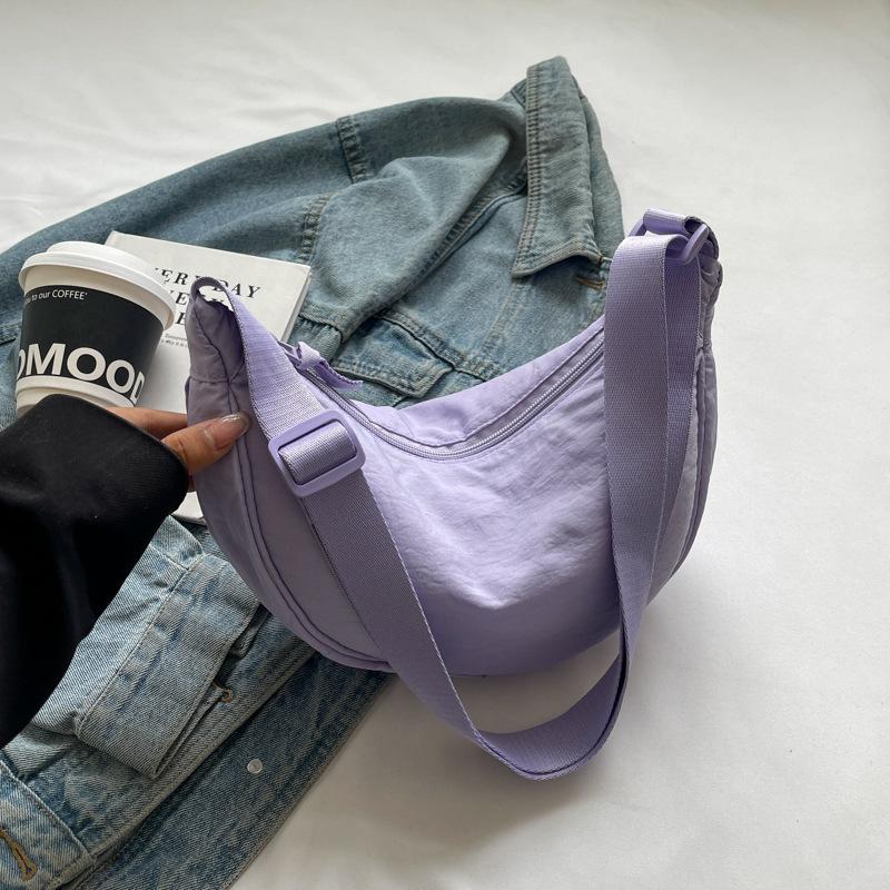 Casual Minimalist Crescent Zipper Shoulder Bag, All-Match Versatile Handbag For Daily Use, Sports Bag