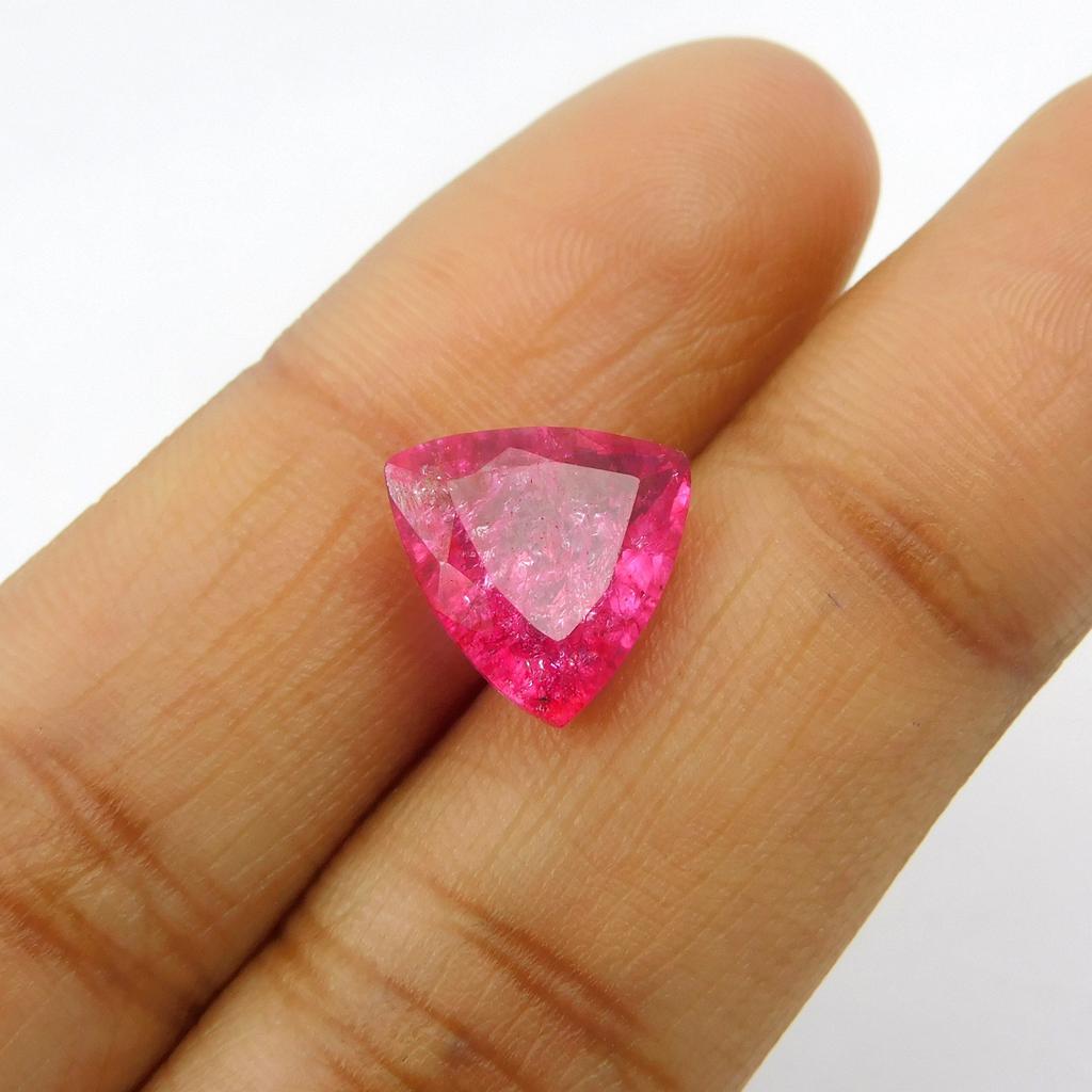 3.70 Ct Natural Pink Ceylon Sapphire CERTIFIED Trillion Cut Loose Gemstone P-972-Sa