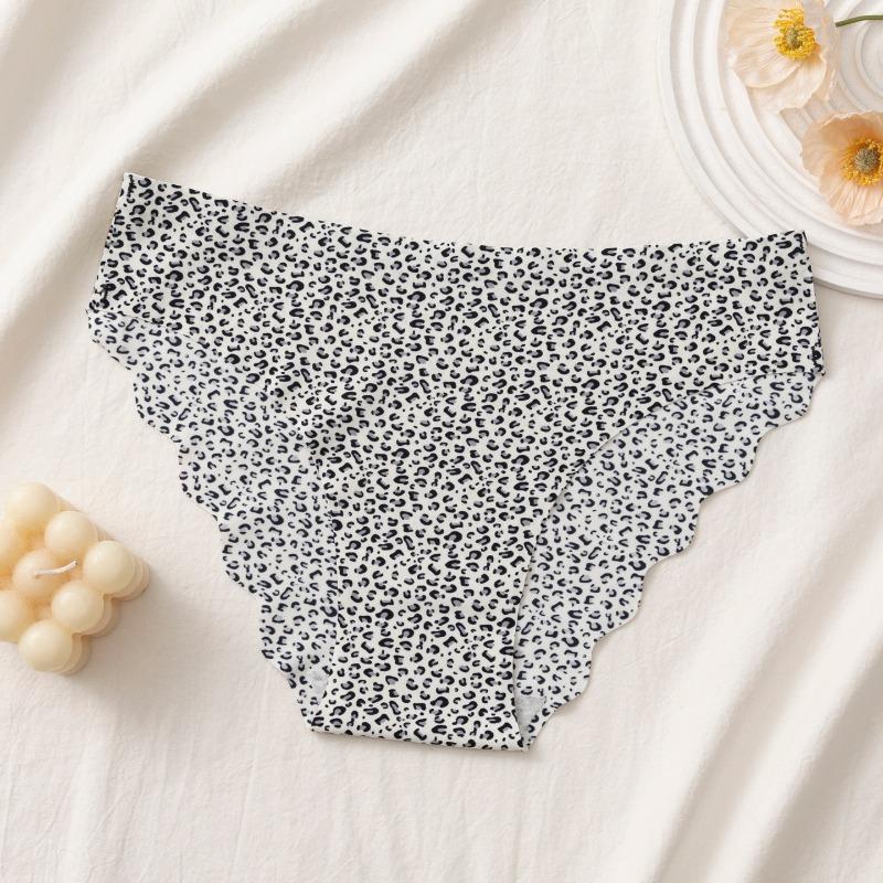 Women Seamless Thin Low Waist Leopard Print Ladies Briefs Underwear Set