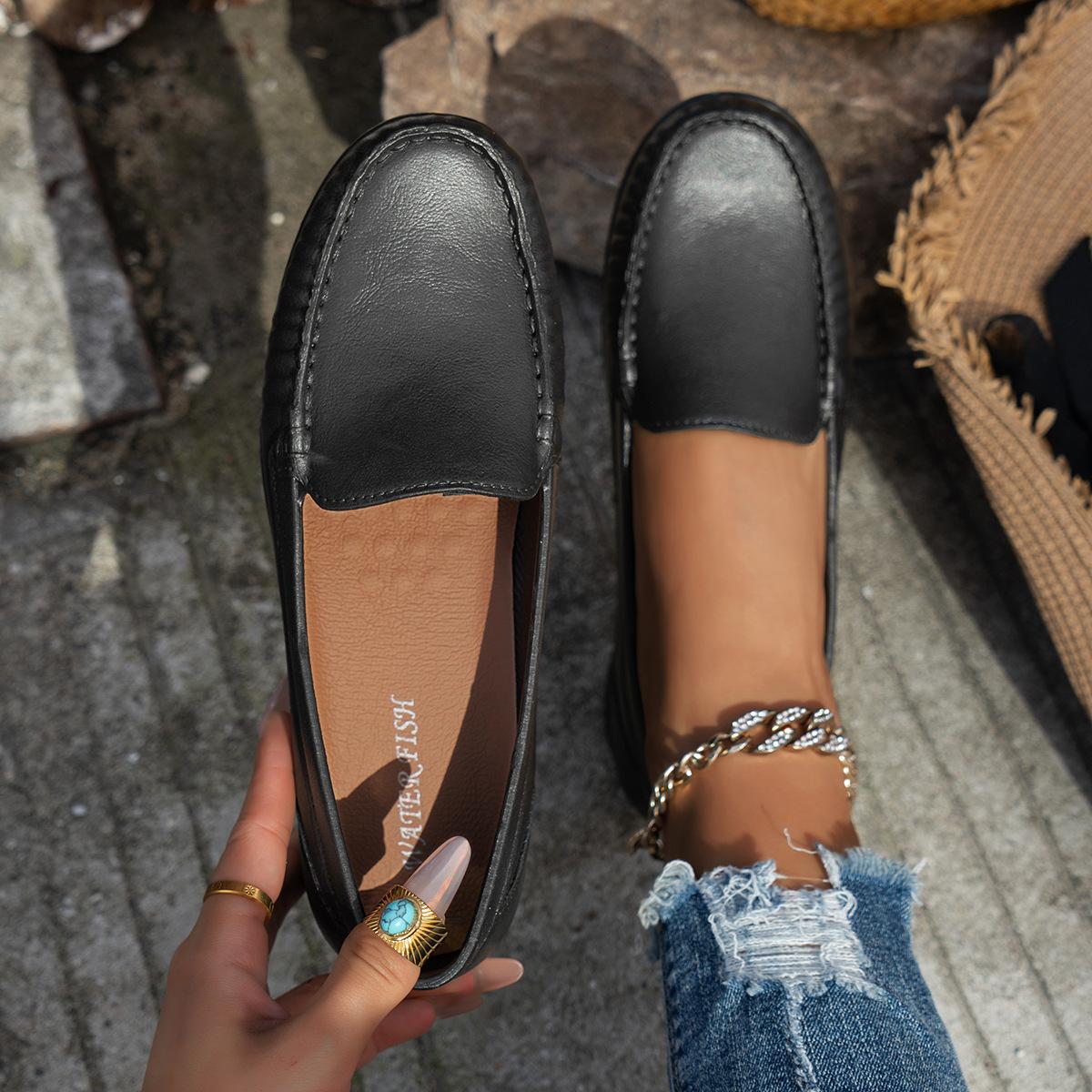 

Fashion 2025 Autumn New Nurse Shoes Women Comfortable Soft Sole Breathable Non-slip Flat Heel Thick Sole Work Small White Single Shoes 41 чёрный