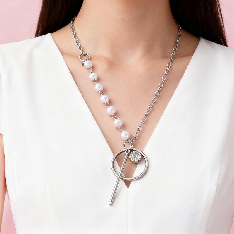 Elegant Luxury Necklace with Imitation Diamond & Pearl - Niche Design for Versatile Style