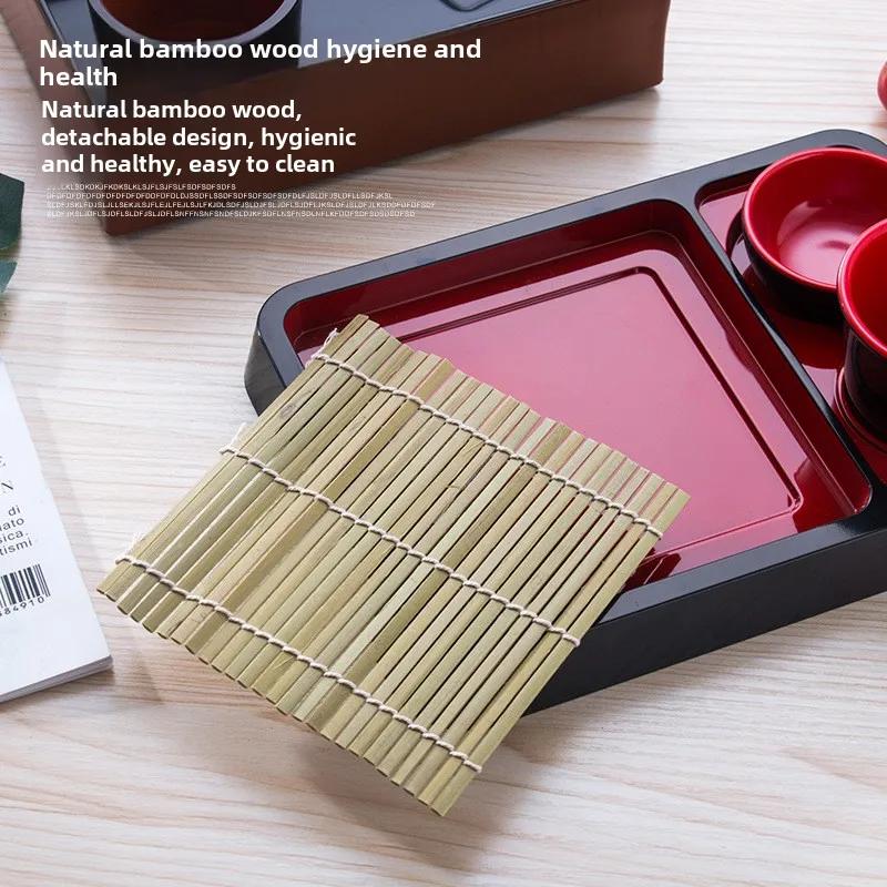 Japanese Style Cold Noodle Dish Paired with Bamboo Mat Plate and Japanese and Korean Tableware