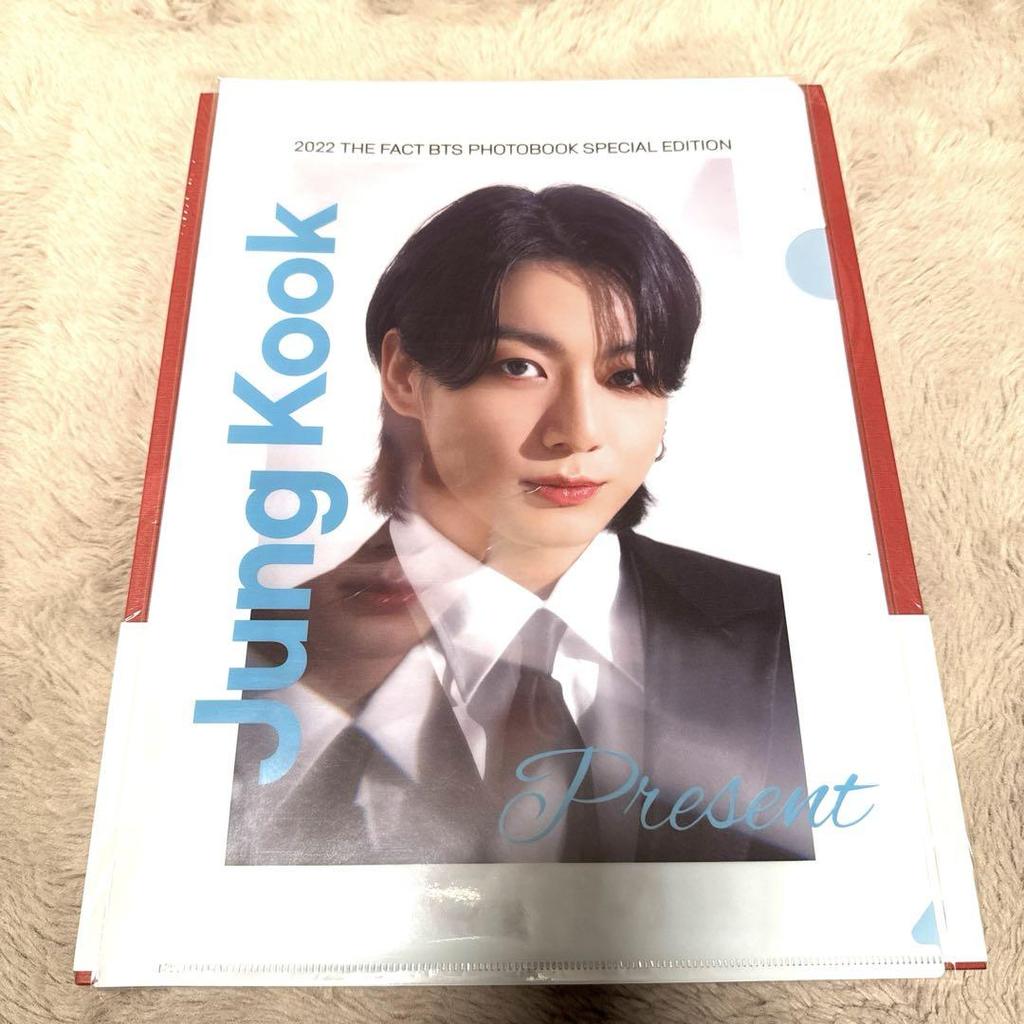 [USED] 2022 THE FACT BTS PHOTOBOOK