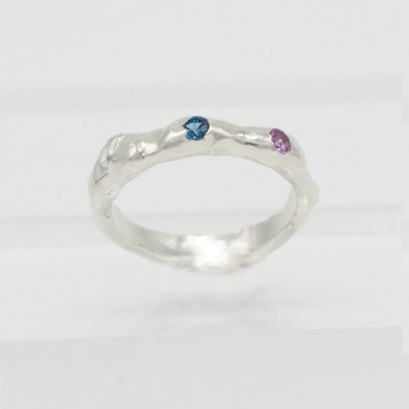 studio curve 3stone ring