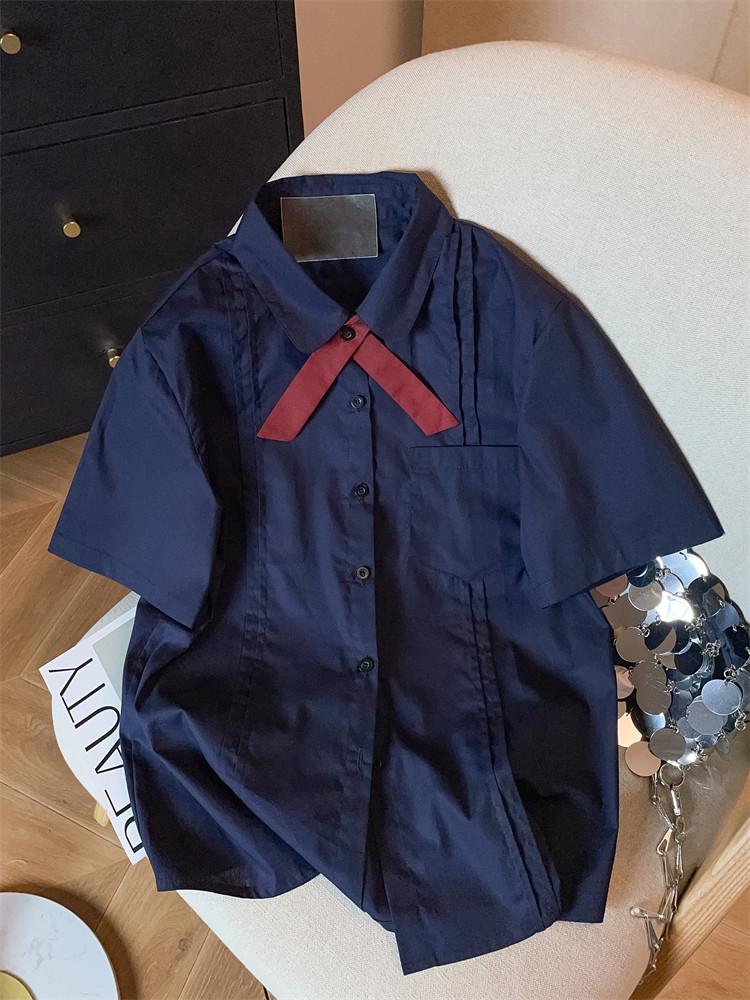 

Women s Short-Sleeve College-Style JK Uniform Shirt: Summer Loose Fit, Hong Kong Retro Chic Bow Tie Top M темно-синього кольору
