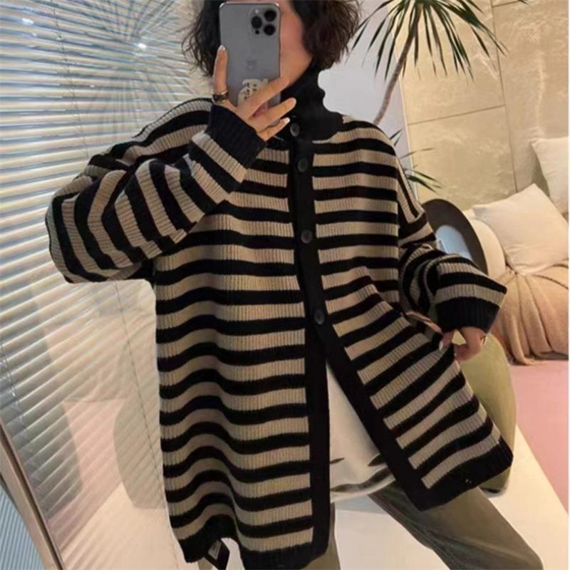 

Autumn and winter new contrasting color stripes loose outside wear lazy style knitted cardigan soft waxy casual sweater jacket women average size