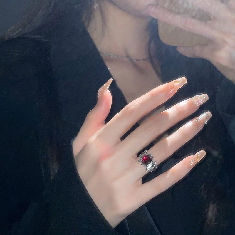 

Irregular Pleated Ring, Niche Design, Cold Wind, High-End Ring, Fashion, Adjustable Ring For Women Adjustable opening