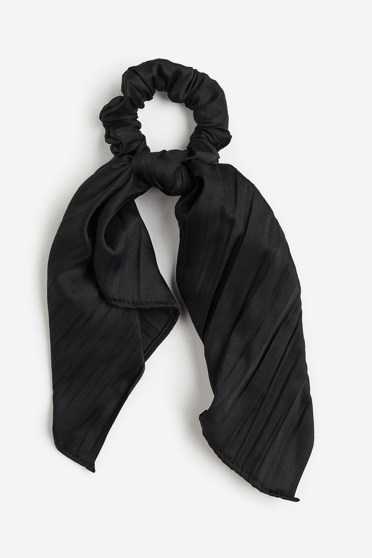 

Scrunchie with a scarf detail