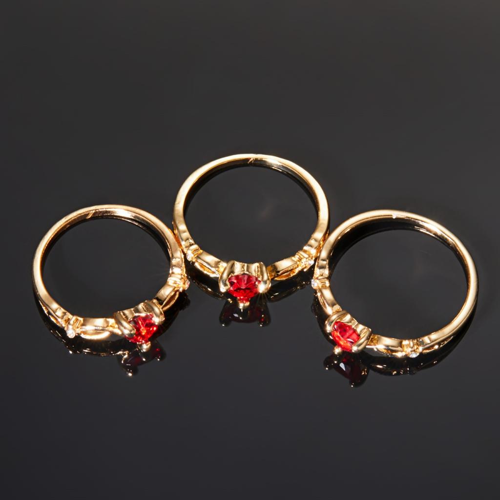 Luxury Exquisite Inlaid Red Zircon Heart Finger Rings For Women Men Temperament Romantic Love Heart Rings Wedding Party Jewelry