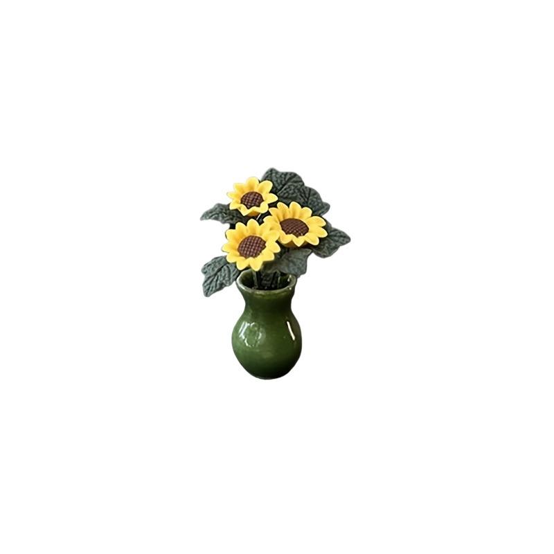 Cute Car Interior Decoration Mini Sunflower Vase Auto Center Console Decoration Ornaments for Car Gifts Accessories
