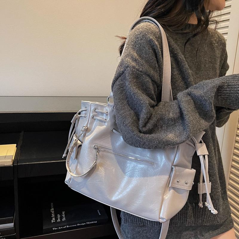 Trending Drawstring Backpack Multi-pocket Leather Bag Stylish Shoulder Bag for Women