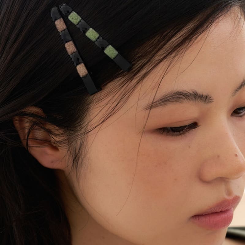 geegee nemo hair pin (3color)