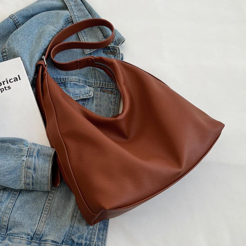

New women s bag PU large-capacity tote bag women s commuter messenger versatile shoulder bag niche bag casual