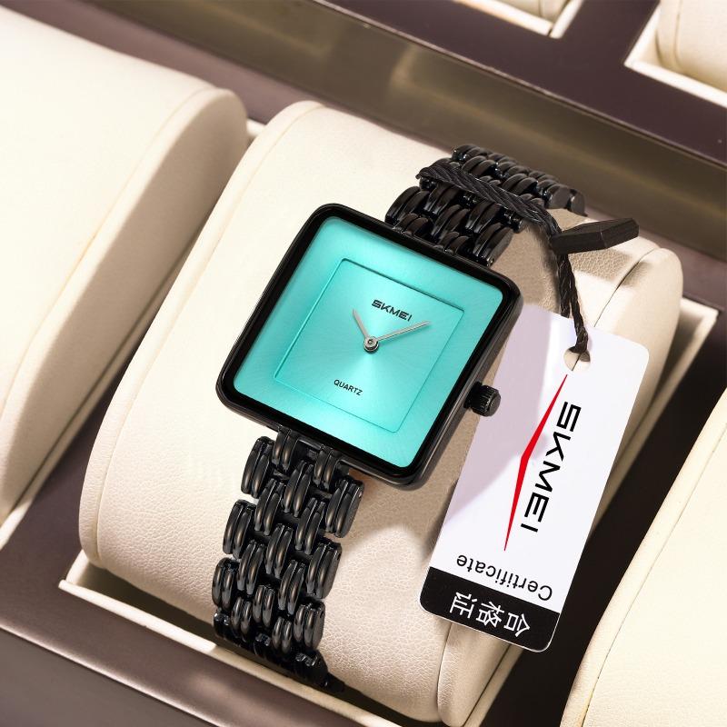 Ladies Quartz Watch Fashion Steel Belt Couple Watch Simple Gold Square Women's Quartz Watch Beauty Zone